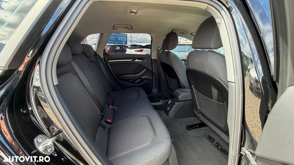 Audi A3 Sportback 1.6 TDI (clean diesel) S line Sportpaket - 7