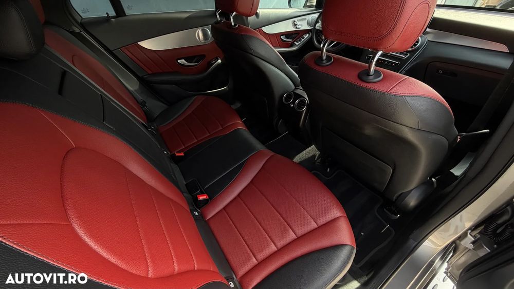 Mercedes-Benz GLC Coupe 300 d 4Matic 9G-TRONIC AMG Line Plus - 26