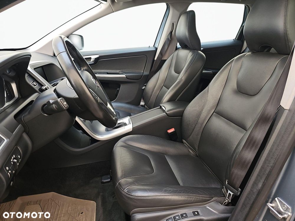 Volvo XC 60 - 14