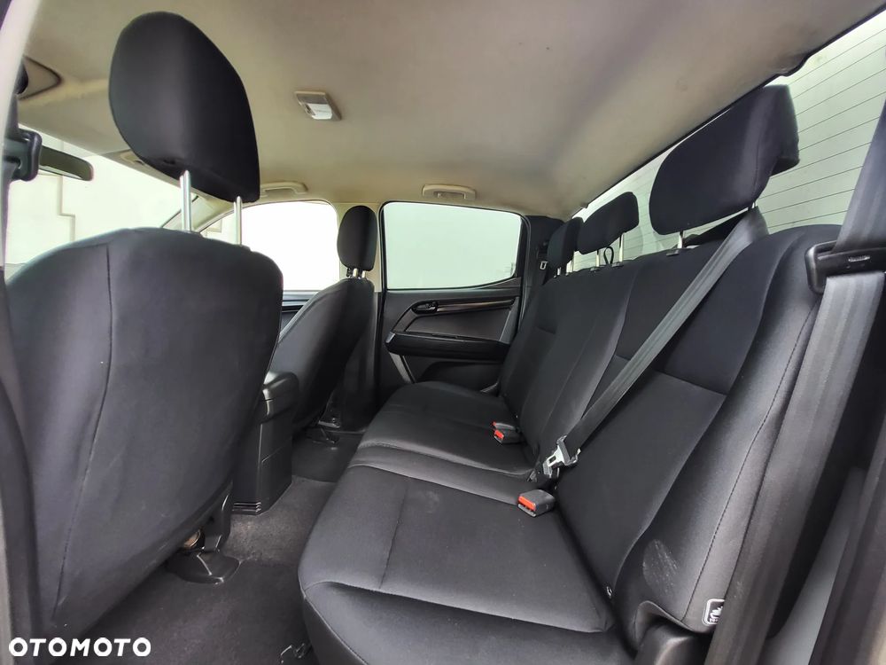 Isuzu D-Max 4x4 Double Cab Custom - 17