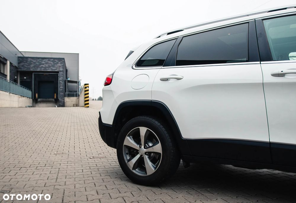 Jeep Cherokee 3.2 V6 Active Drive I Limited - 26