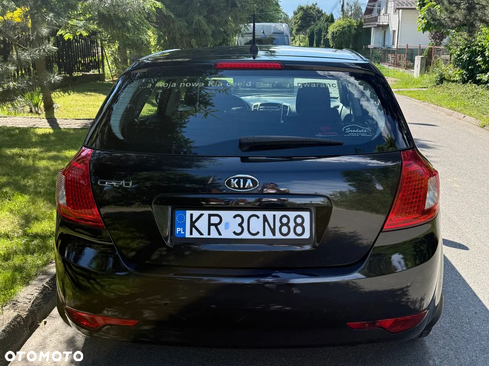Kia Ceed 1.4 Comfort + - 4