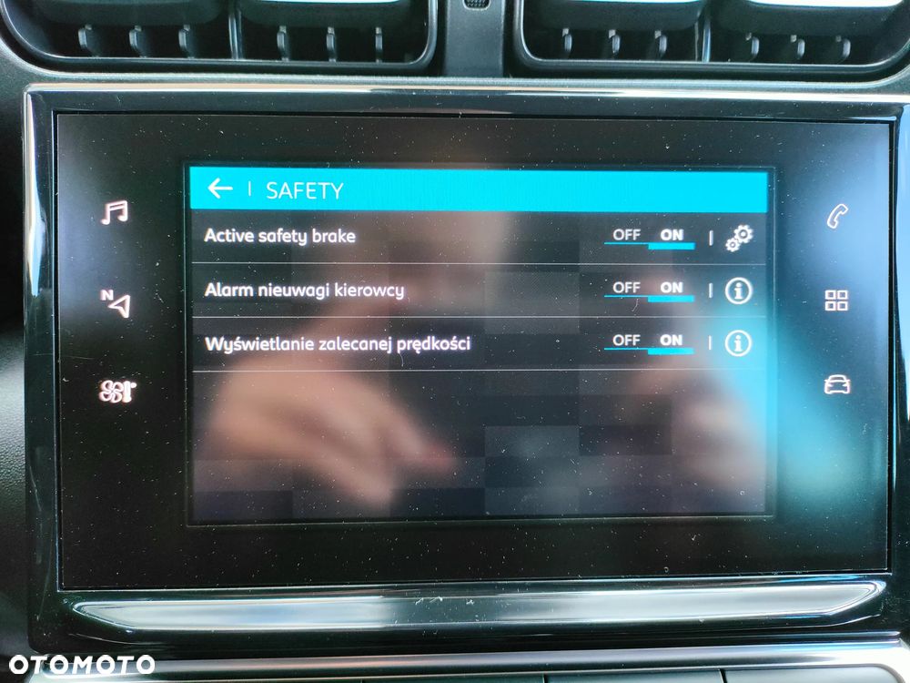 Citroën C3 Aircross BlueHDI 100 Stop & Start Shine - 28