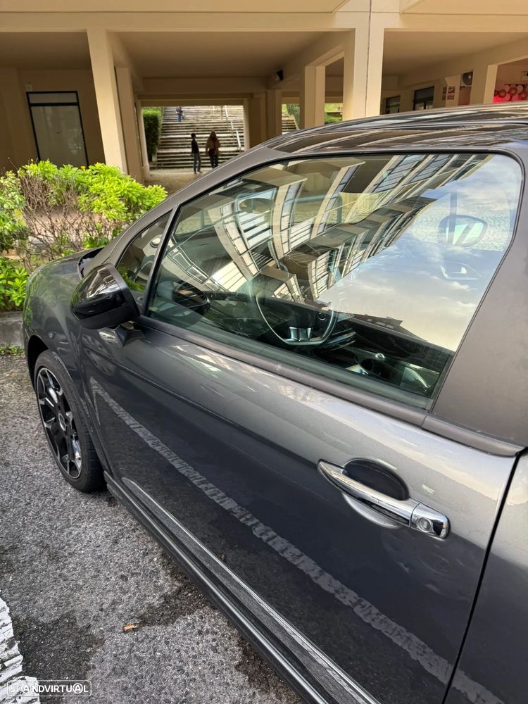 DS DS3 Pure Tech VTi 82 SoChic - 4