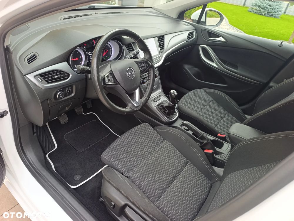 Opel Astra - 23