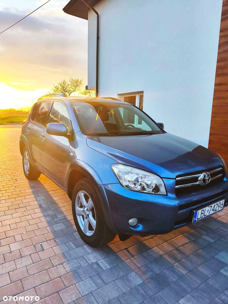 Toyota RAV4 2.2 D-4D X - 8