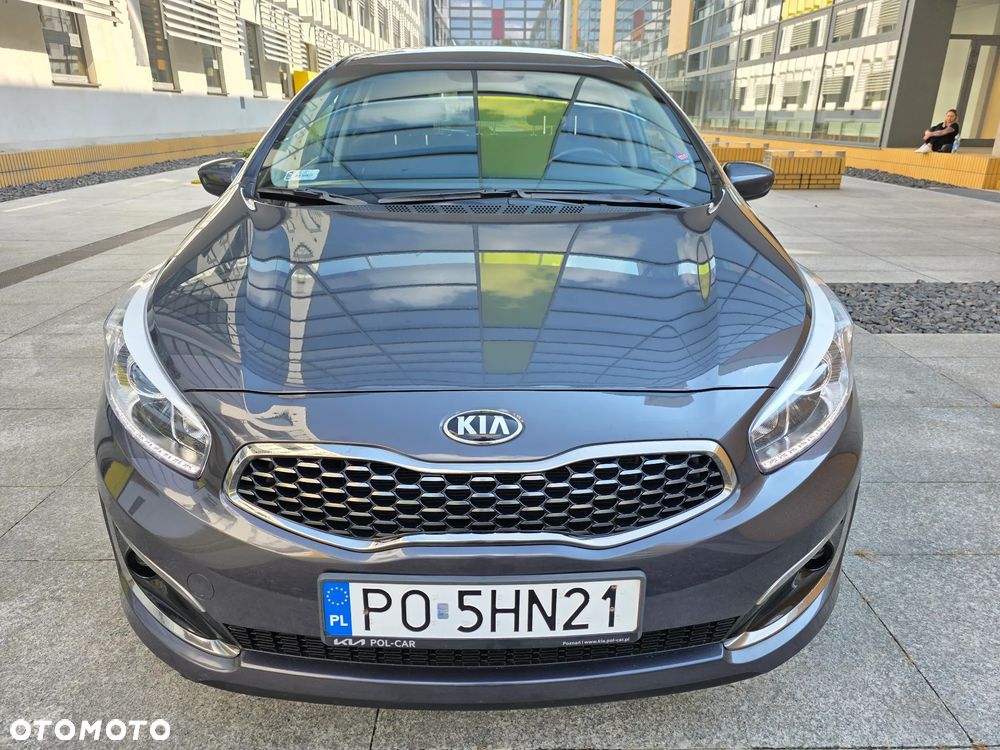 Kia Ceed 1.4 L Business Line - 3