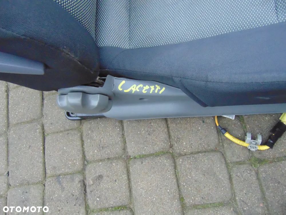 Fotele Chevrolet lacetti Hatchback komplet - 1