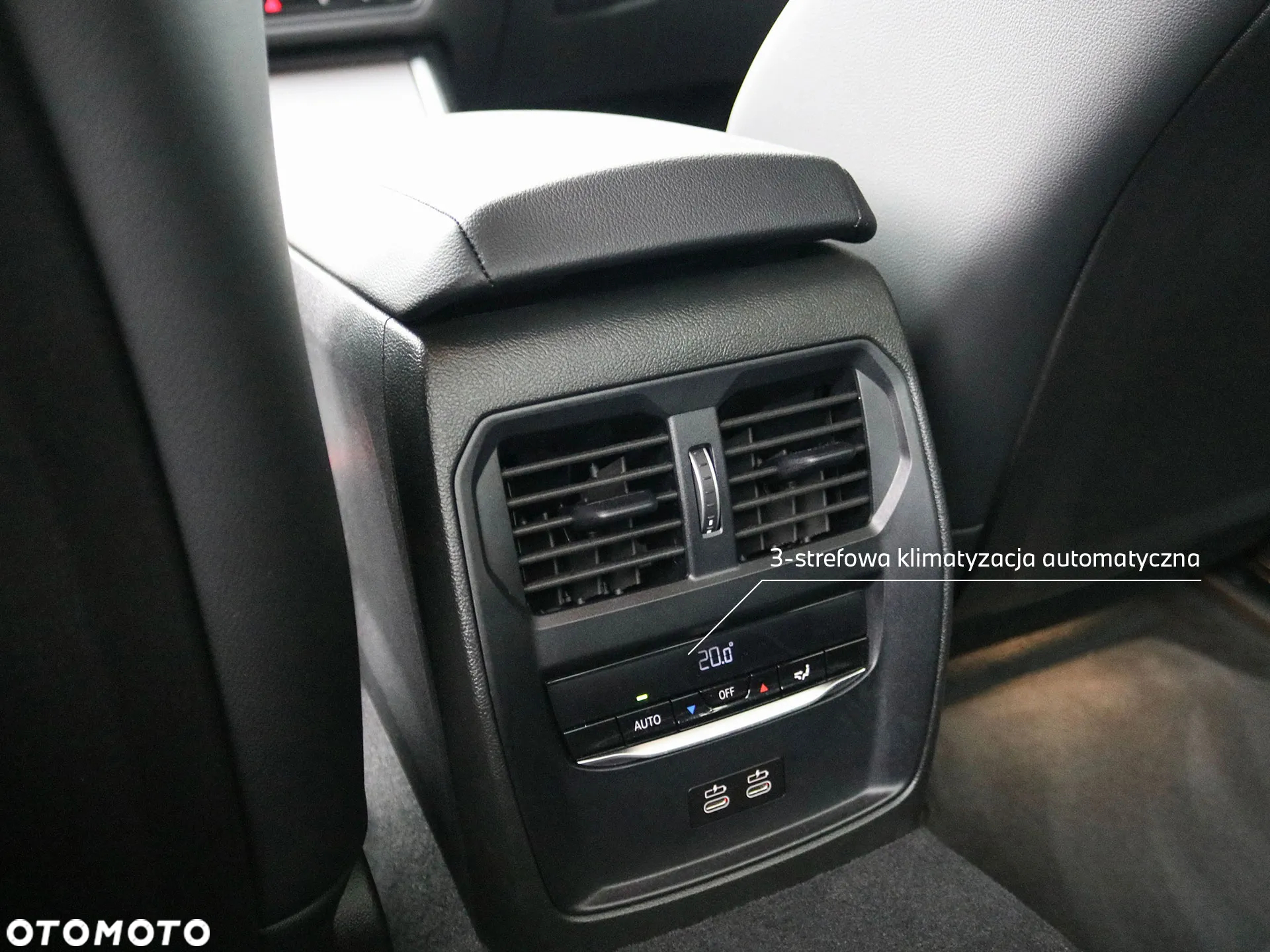 BMW Seria 3 318i M Sport - 29