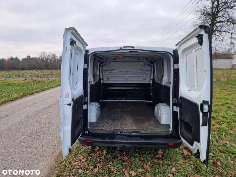 Renault TRAFIC - 6