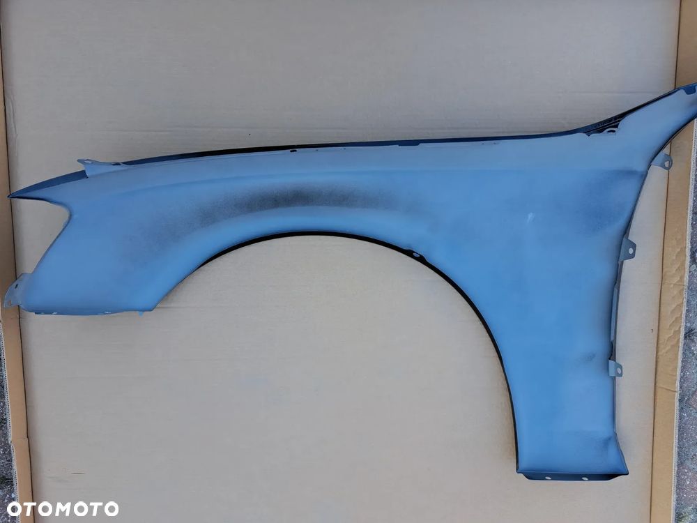 BŁOTNIK AUDI A4 B8 LZ9Y ( CZARNA PERŁA) PRAWY przód do modeli od 2007 do 2011 sedan kombi - 2