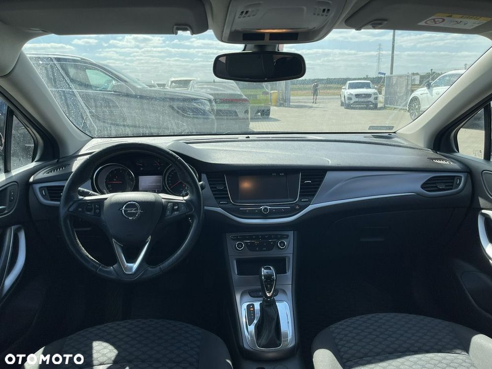 Opel Astra - 9