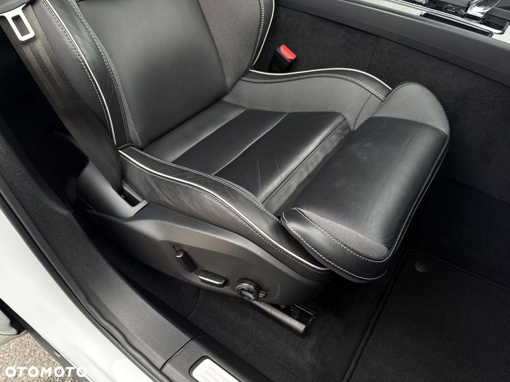 Volvo XC 60 - 25