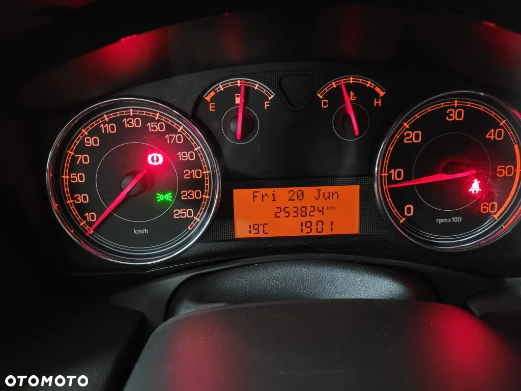 Fiat Croma - 14