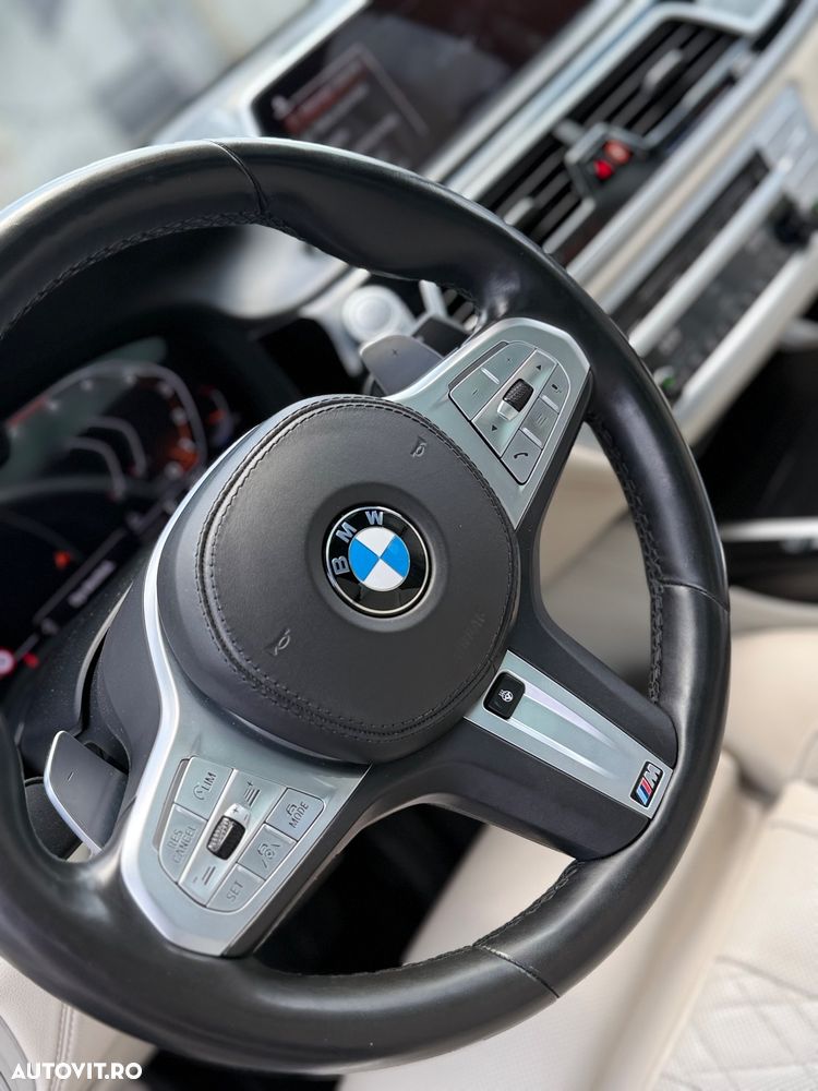 BMW Seria 7 750i xDrive - 40