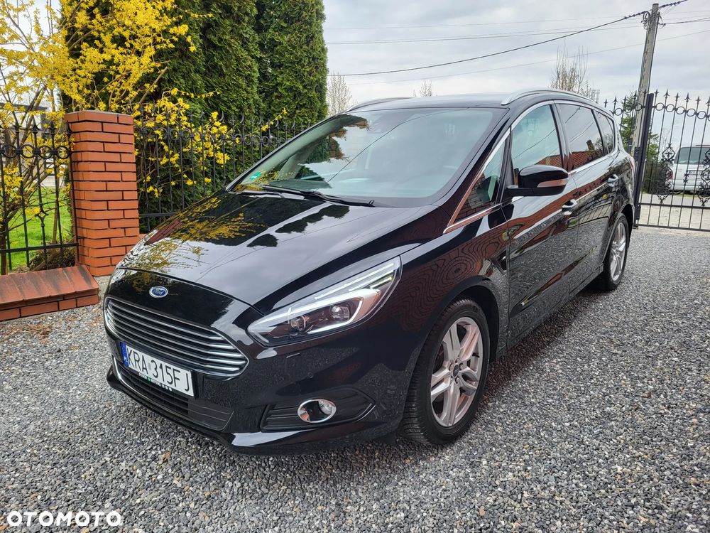 Ford S-Max 2.0 EcoBlue Titanium - 1