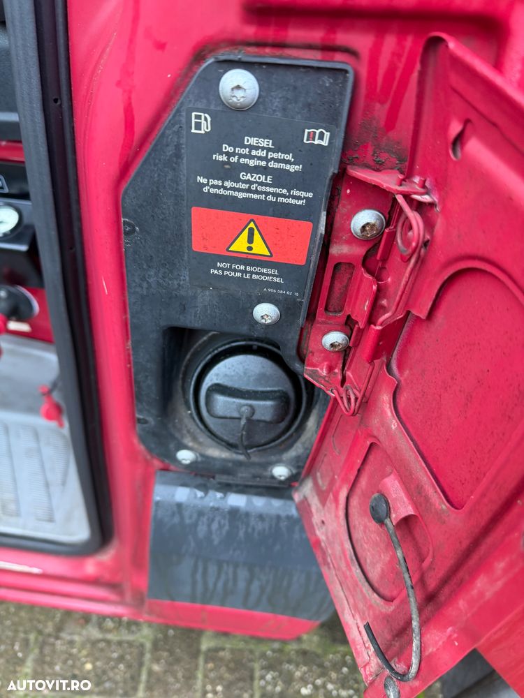 Mercedes-Benz Sprinter 906.235 - 21