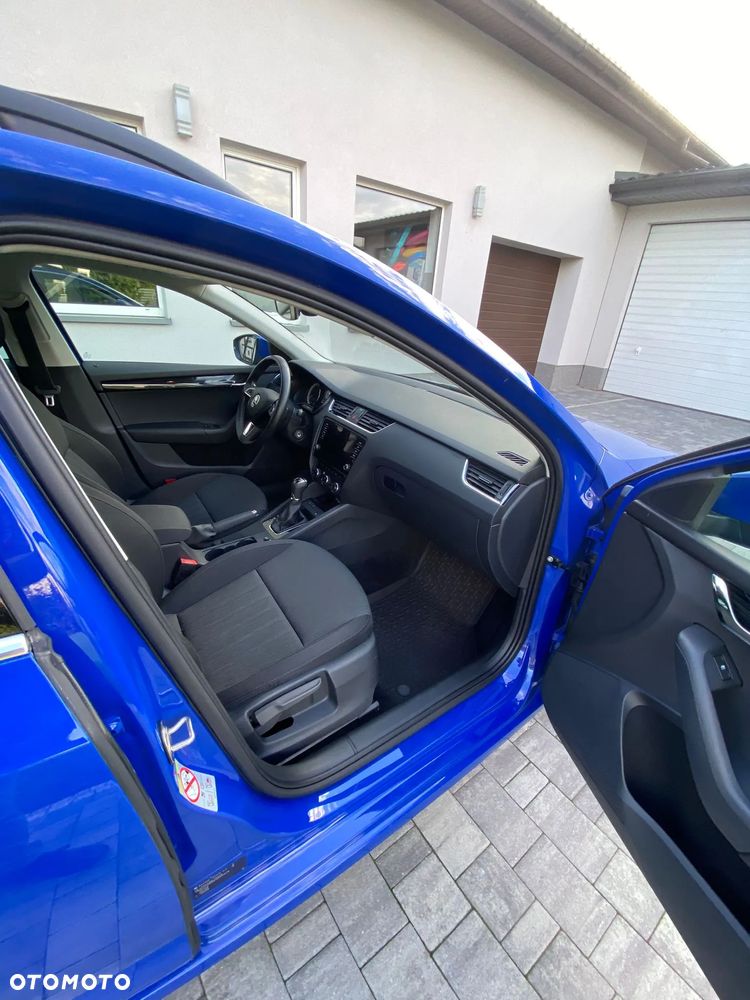 Skoda Octavia 2.0 TDI (Green tec) DSG Style - 9