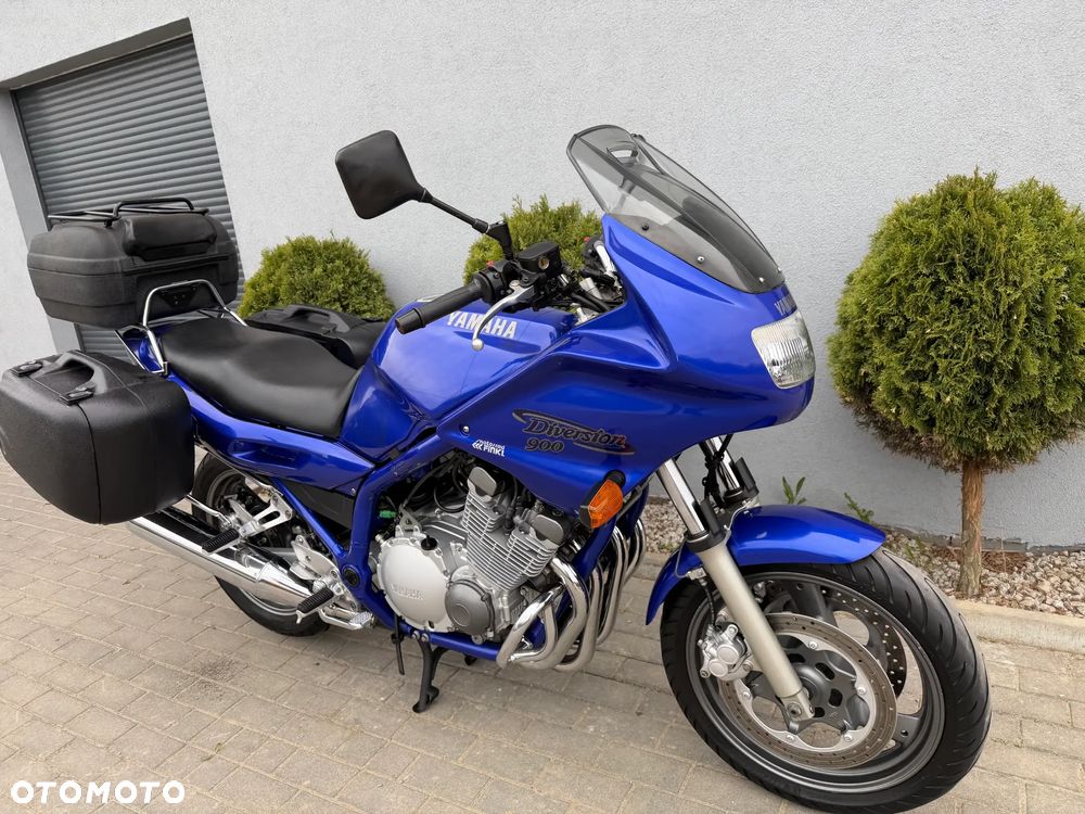 Yamaha XJ - 30