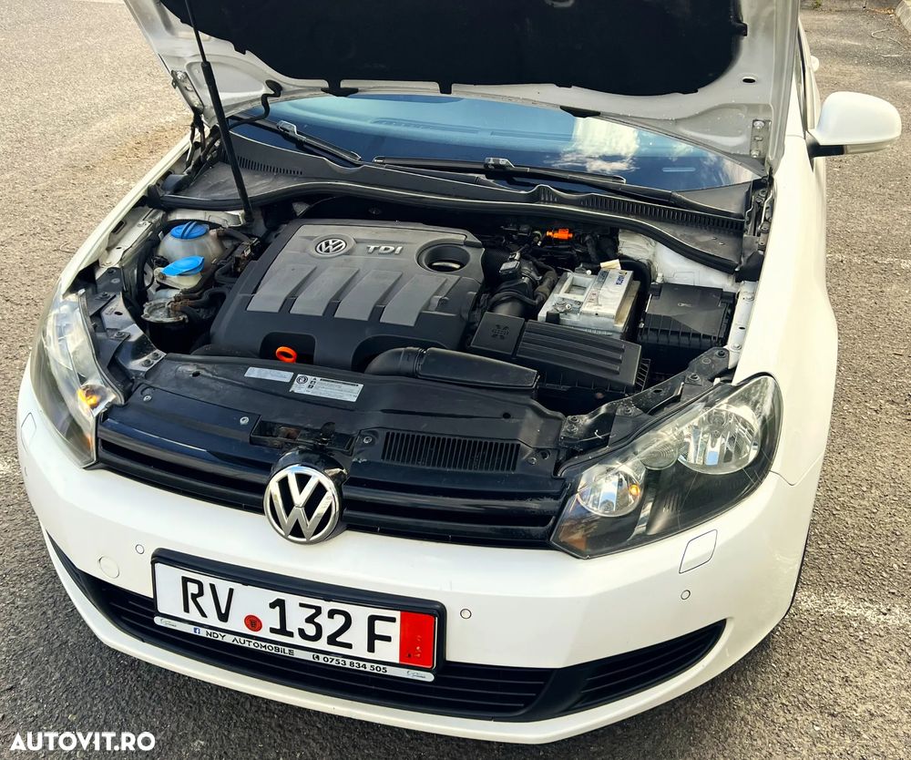 Volkswagen Golf - 12