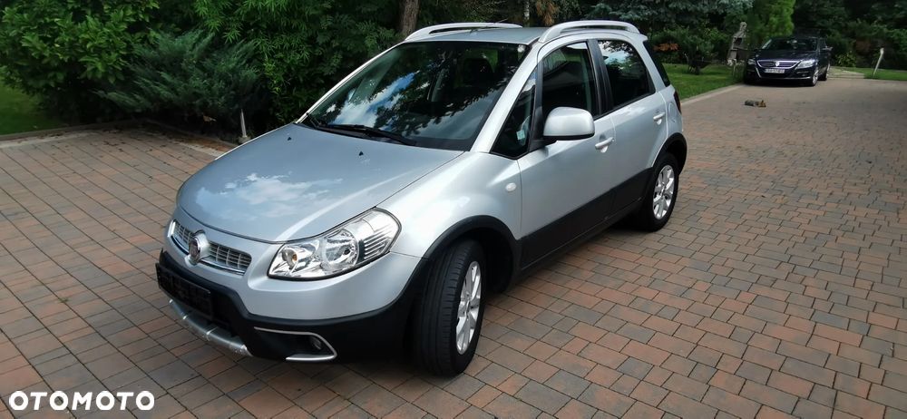 Fiat Sedici 1.6 16V 4x4 Lounge - 3