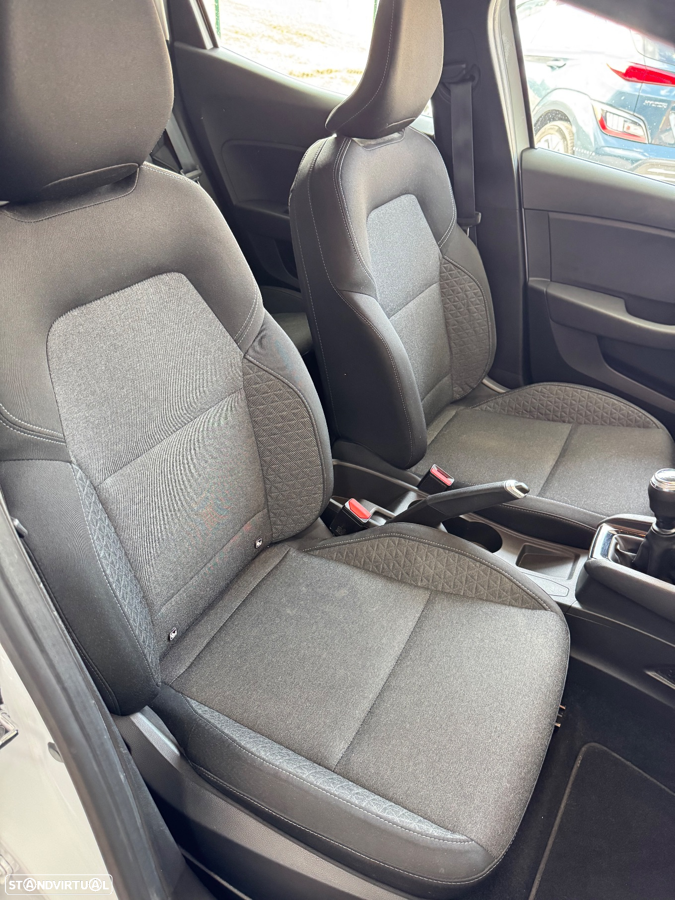 Renault Clio TCe 90 BUSINESS EDITION - 16