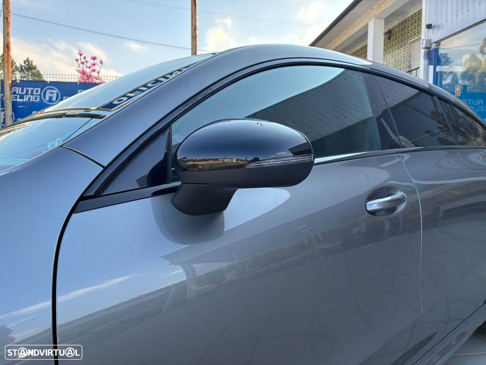 Mercedes-Benz CLA 250 - 7