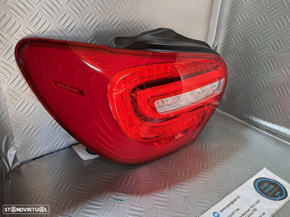 Farolim Mercedes Classe A 180 cdi 200 cdi 220 cdi W176 Led esquerdo - 2