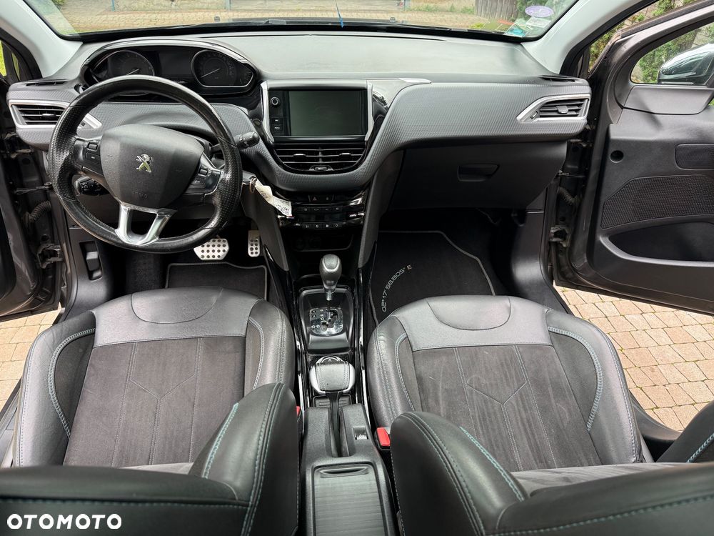 Peugeot 2008 PureTech 110 Stop&Start EAT6 Allure - 16