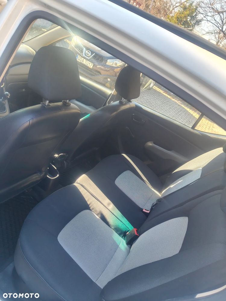 Hyundai i10 1.1 CRDi Comfort - 13