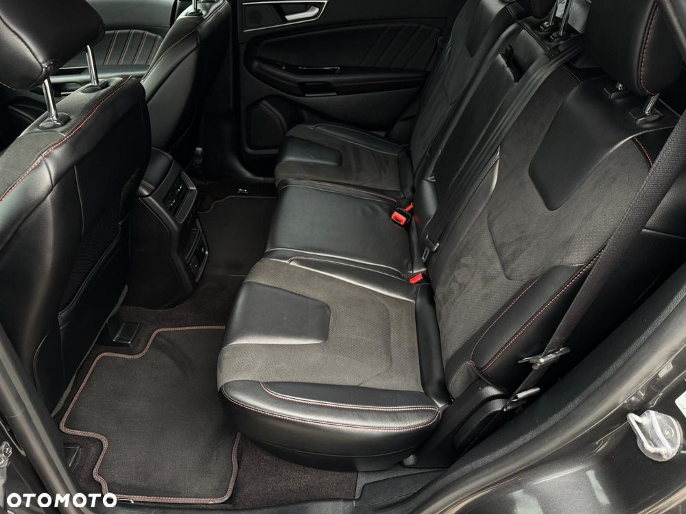 Ford Edge 2.0 EcoBlue Bi-Turbo 4x4 ST-LINE - 32