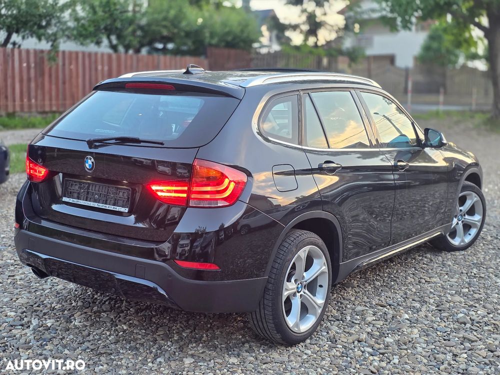 BMW X1 xDrive20d Aut. Sport Line - 4