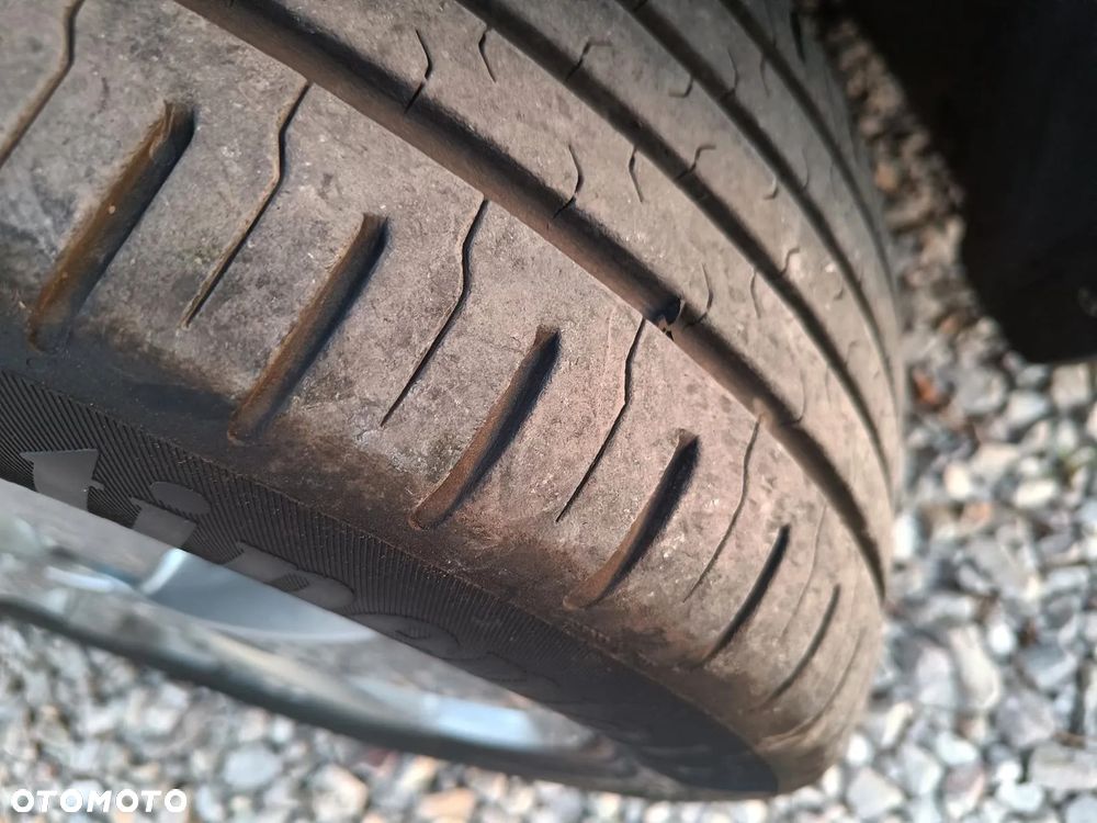 Dacia Dokker TCe 115 Stepway - 39