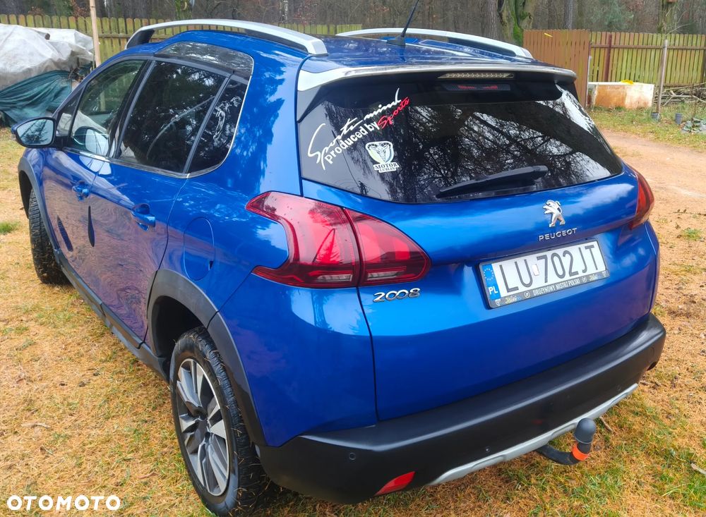 Peugeot 2008 1.2 Pure Tech GPF Allure S&S EAT6 - 5