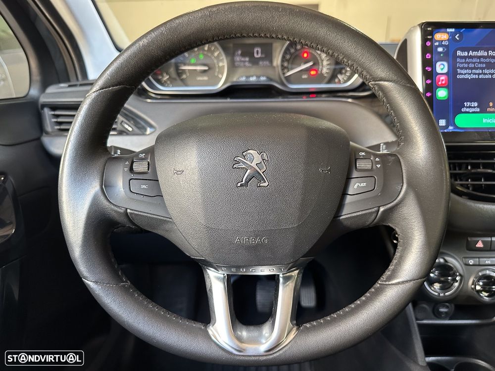 Peugeot 208 1.2 PureTech Style - 5