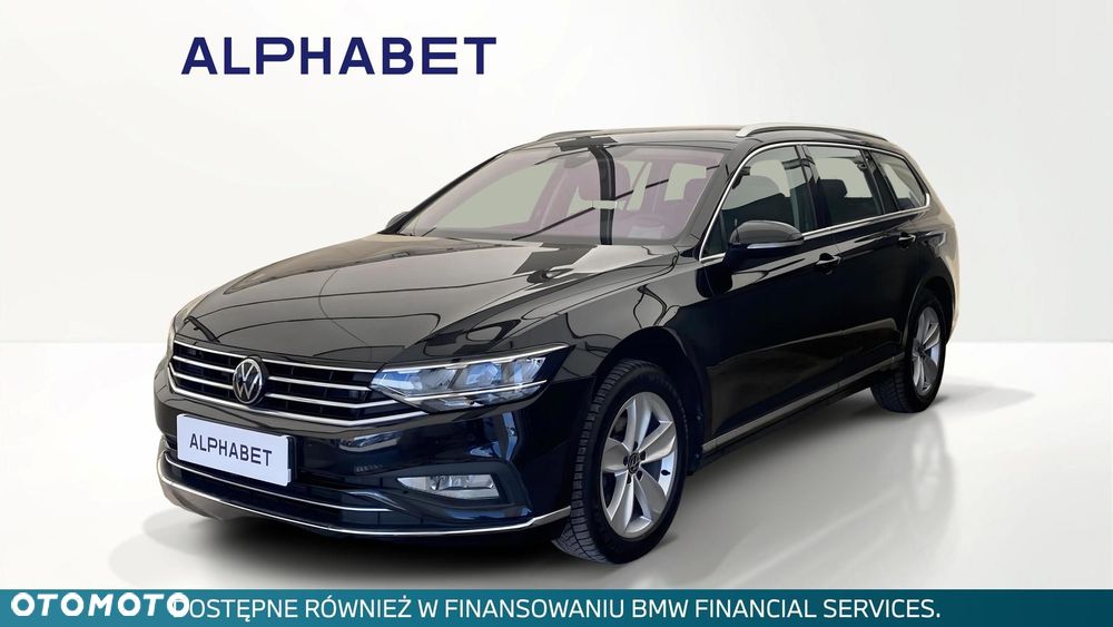 Volkswagen Passat - 1