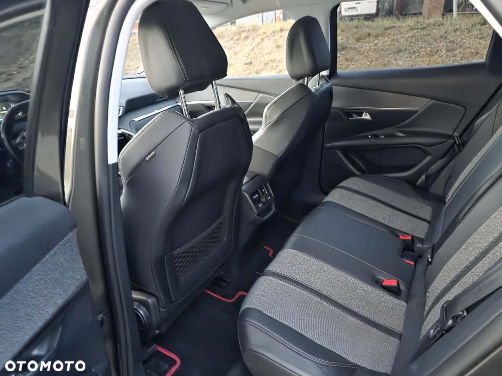 Peugeot 3008 - 12