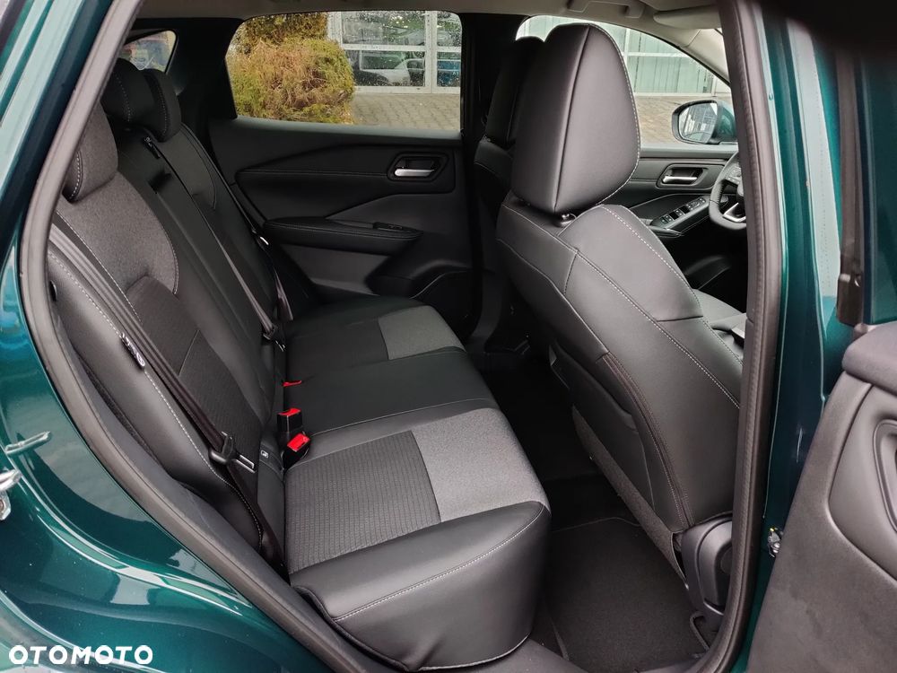 Nissan Qashqai 1.3 DIG-T MHEV N-Connecta Xtronic - 19