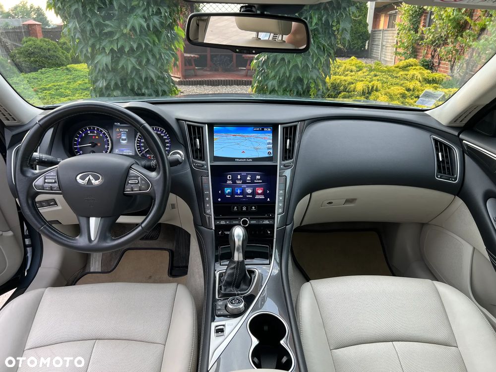 Infiniti Q50 - 10