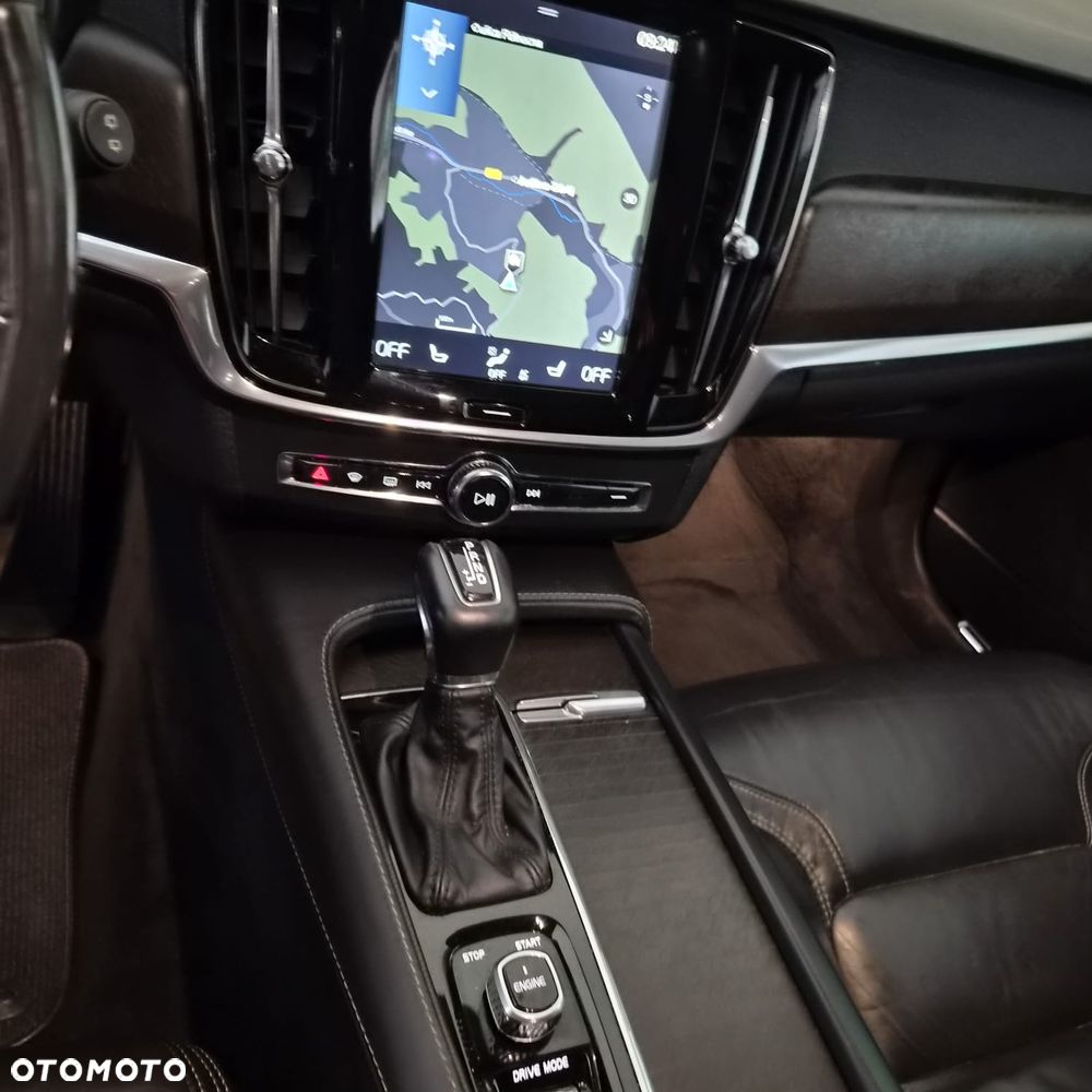 Volvo V90 Cross Country D5 AWD - 6