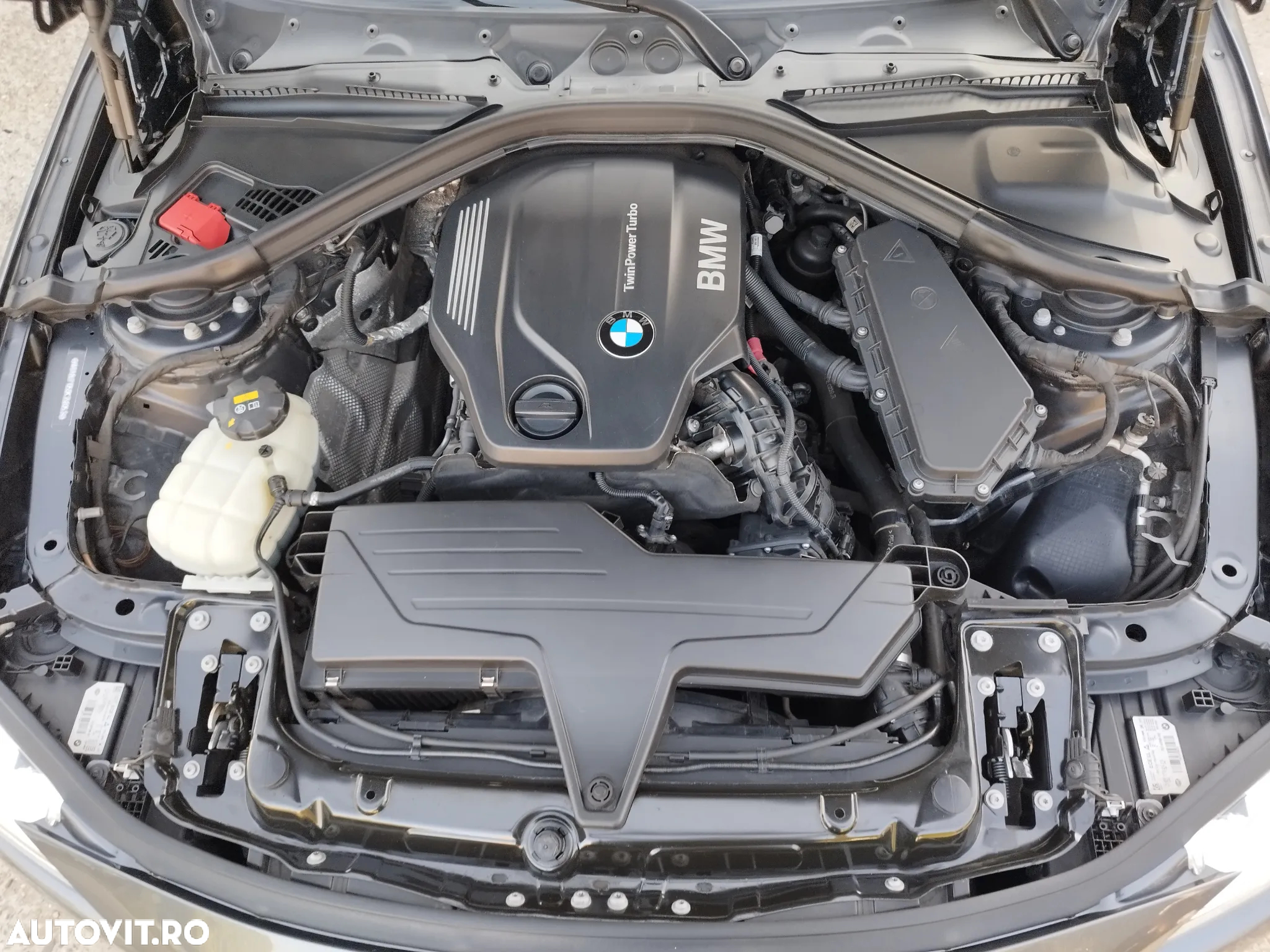 BMW Seria 3 318d Touring Aut. Advantage - 28