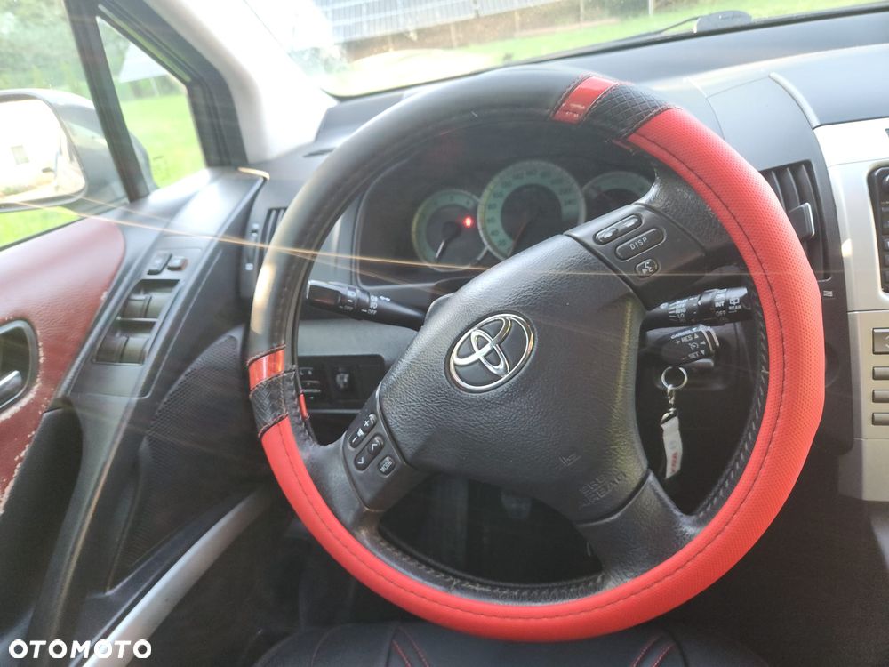 Toyota Verso - 19