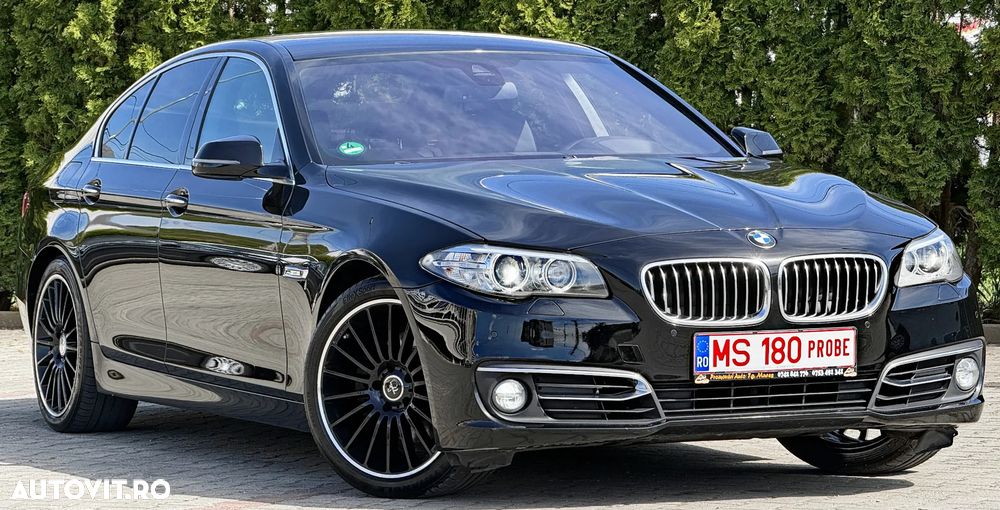BMW Seria 5 520d Aut. Luxury Line - 2