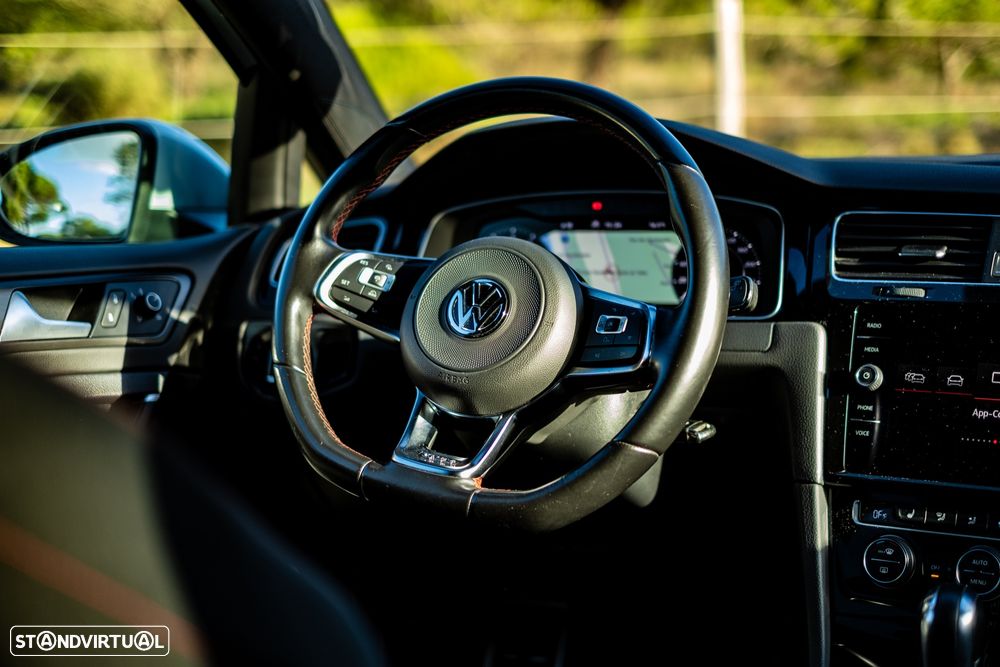 VW Golf GTI (BlueMotion ) DSG - 16