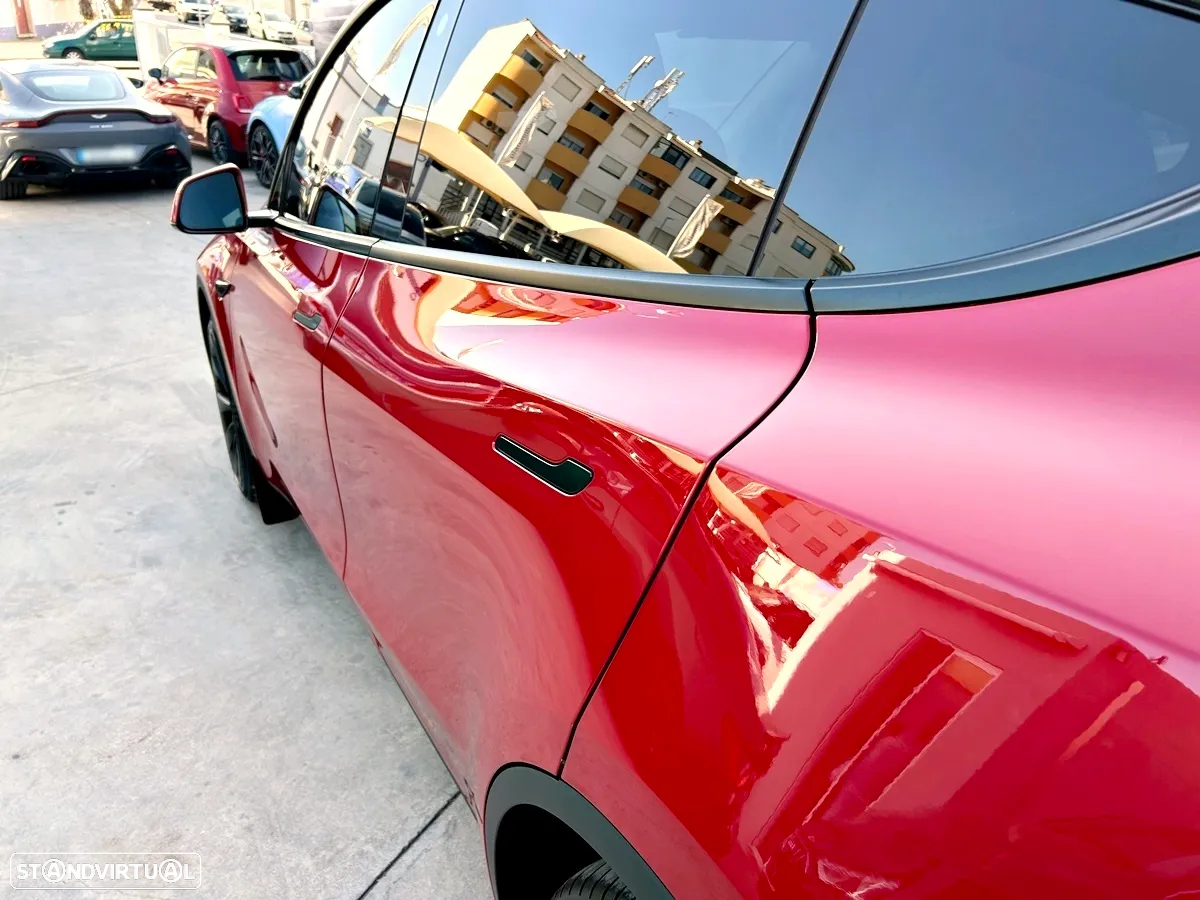 Tesla Model Y Long Range Dual Motor AWD - 49