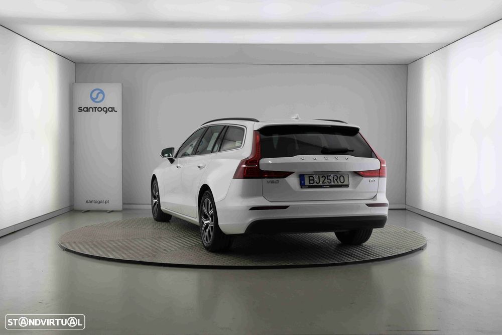 Volvo V60 2.0 B4 Core Auto - 4