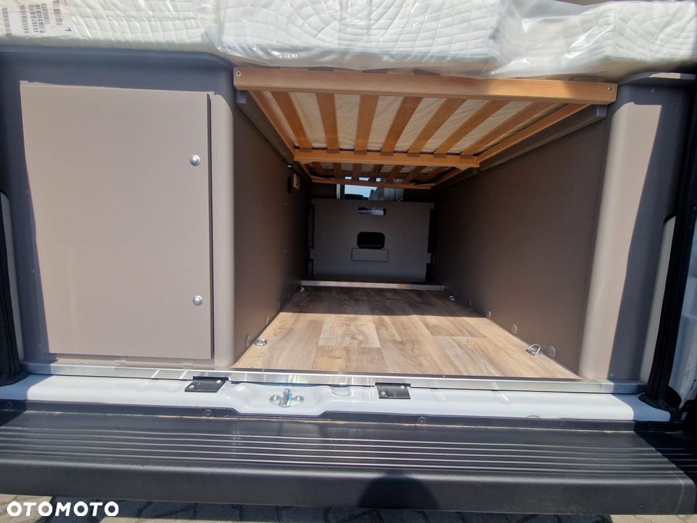 LMC INNOVAN 600 FIAT AUTOMAT 4 osobowy Panorama Zimowa Wersja FV23% - 24