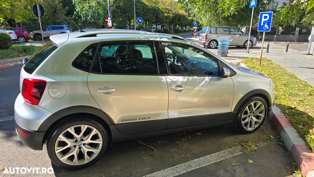 Volkswagen Polo 1.4 TDI CR BMT DSG Highline - 4