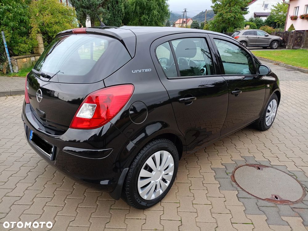 Opel Corsa - 4