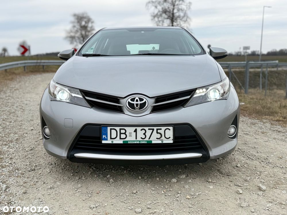 Toyota Auris - 8